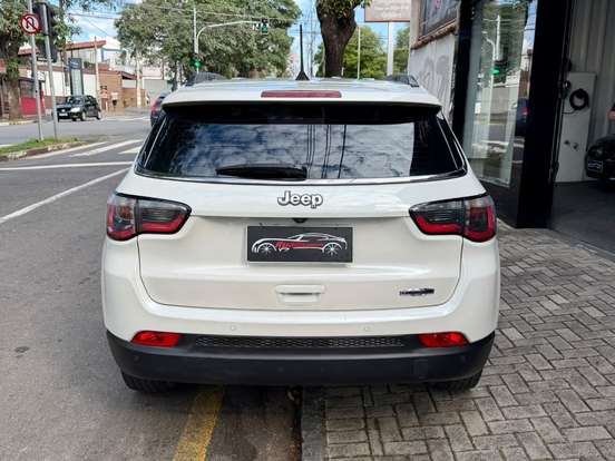 JEEP-COMPASS-2.0 16V FLEX LONGITUDE AUTOMÁTICO JEEP-COMPASS-2017