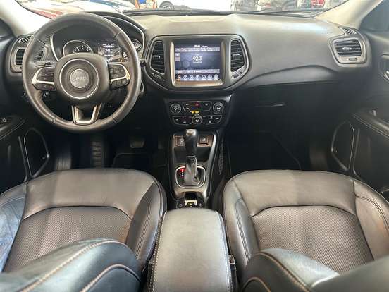 JEEP-COMPASS-2.0 16V FLEX LONGITUDE AUTOMÁTICO JEEP-COMPASS-2018
