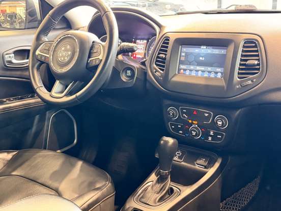 JEEP-COMPASS-2020