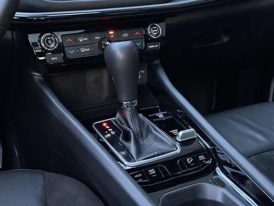 JEEP-COMPASS-2025