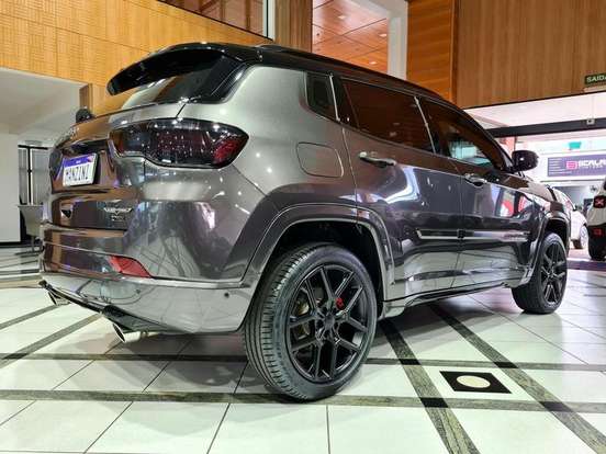 JEEP-COMPASS-2024