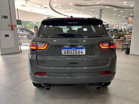 JEEP-COMPASS-2.0 HURRICANE 4 TURBO GASOLINA BLACKHAWK AT9 JEEP-COMPASS-2025