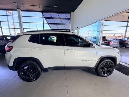 JEEP-COMPASS-2023