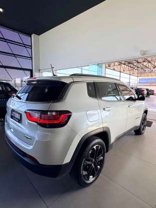 JEEP-COMPASS-2023
