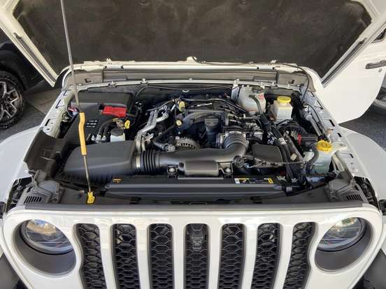 JEEP-GLADIATOR-2022