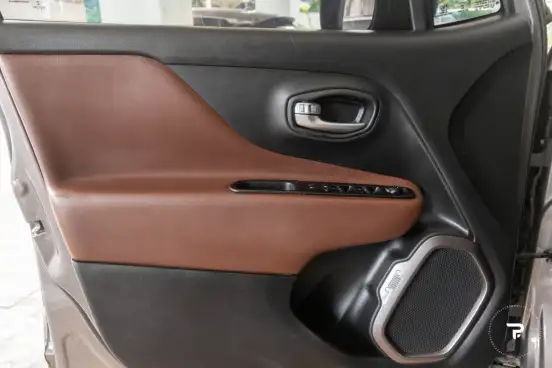 JEEP-RENEGADE-2021