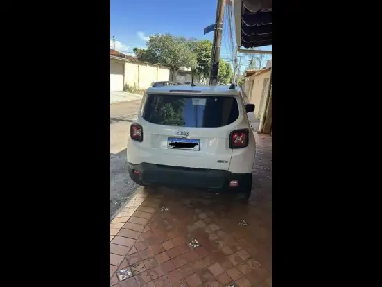 JEEP-RENEGADE-1.8 16V FLEX LONGITUDE 4P AUTOMÁTICO JEEP-RENEGADE-2016