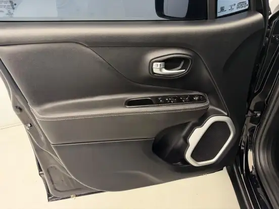 JEEP-RENEGADE-2021