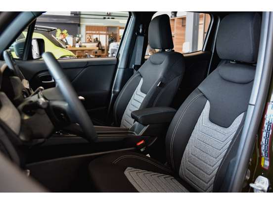 JEEP-RENEGADE-2026