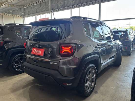 JEEP-RENEGADE-2025