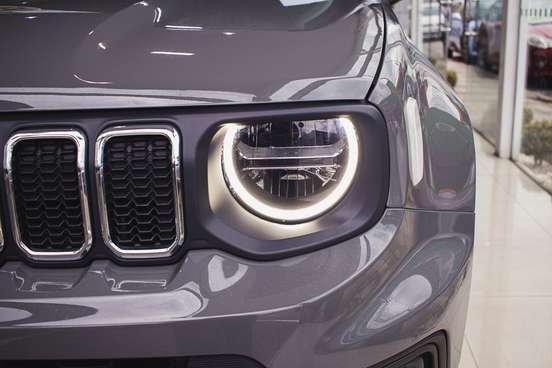 JEEP-RENEGADE-2025