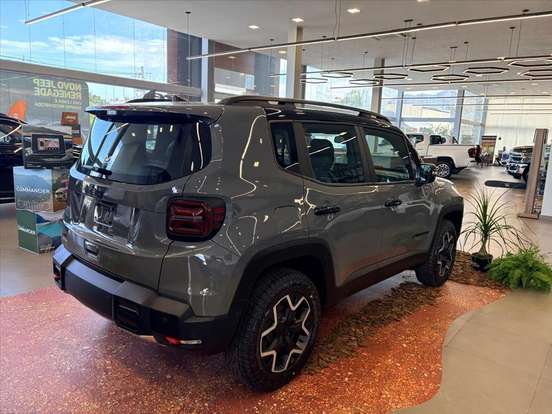 JEEP-RENEGADE-2026