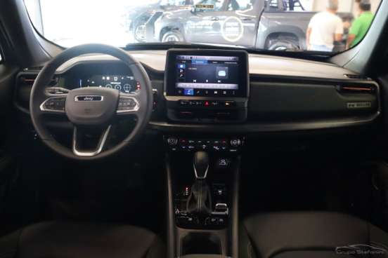 JEEP-RENEGADE-2026