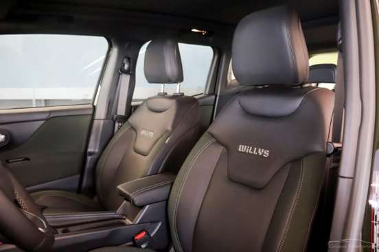 JEEP-RENEGADE-2026