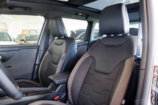 JEEP-RENEGADE-2026