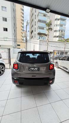 JEEP-RENEGADE-2020