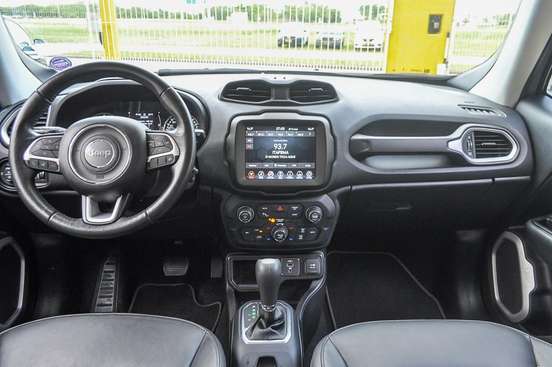 JEEP-RENEGADE-1.8 16V FLEX LONGITUDE 4P AUTOMÁTICO JEEP-RENEGADE-2020