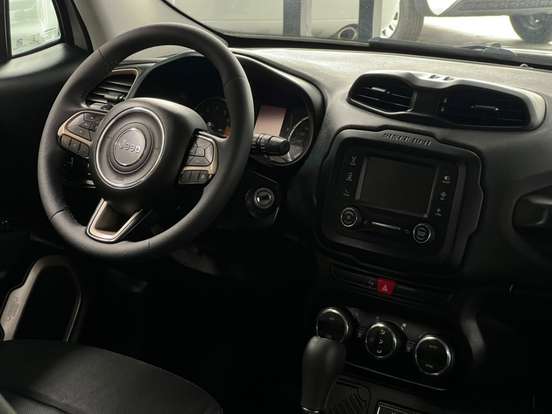 JEEP-RENEGADE-1.8 16V FLEX LONGITUDE 4P AUTOMÁTICO JEEP-RENEGADE-2015
