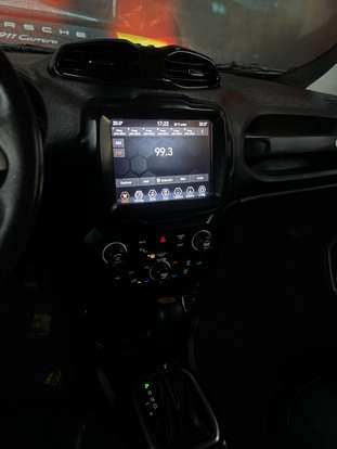 JEEP-RENEGADE-2019