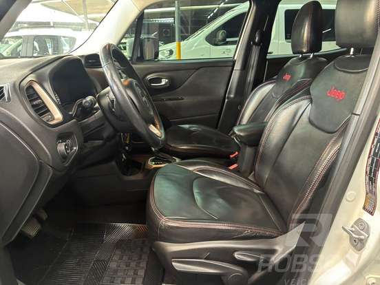 JEEP-RENEGADE-2016