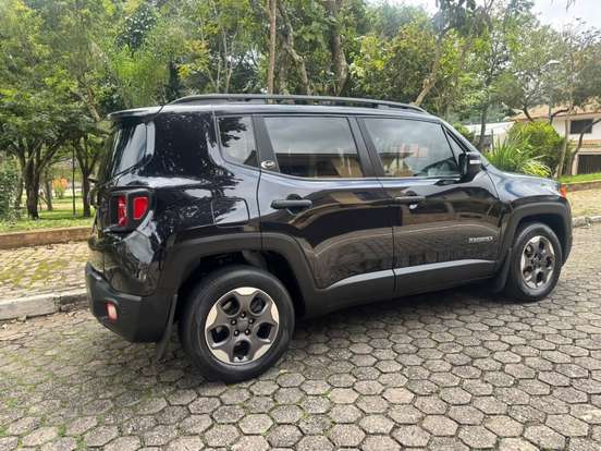 JEEP-RENEGADE-1.8 16V FLEX SPORT 4P AUTOMÁTICO JEEP-RENEGADE-2017