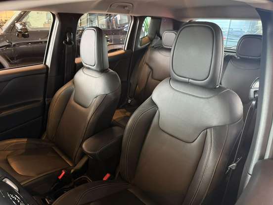 JEEP-RENEGADE-2021