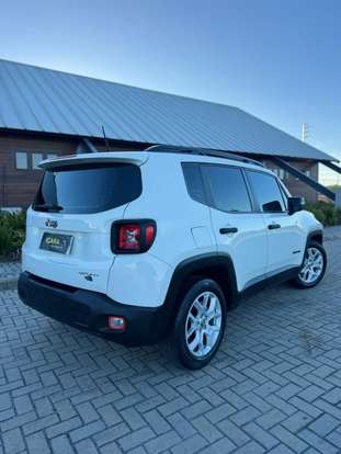 JEEP-RENEGADE-2018