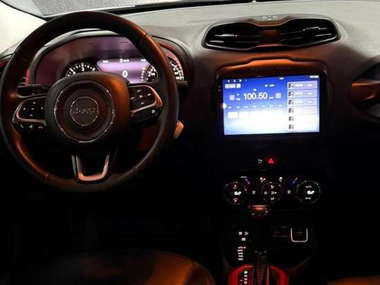 JEEP-RENEGADE-2.0 16V TURBO DIESEL TRAILHAWK 4P 4X4 AUTOMÁTICO JEEP-RENEGADE-2015