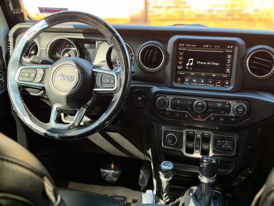 JEEP-WRANGLER-2020