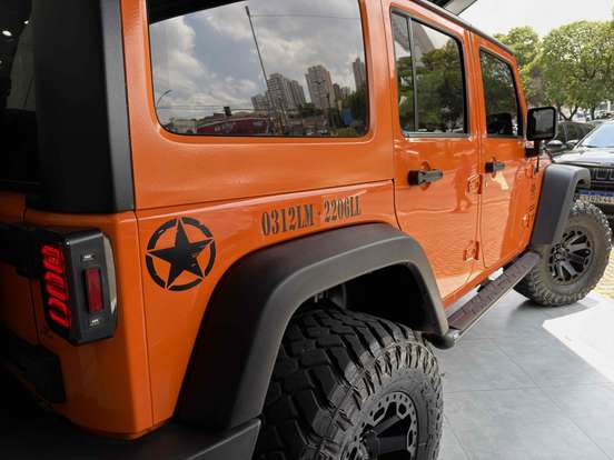 JEEP-WRANGLER-3.6 UNLIMITED SPORT 4X4 V6 GASOLINA 4P AUTOMÁTICO JEEP-WRANGLER-2012