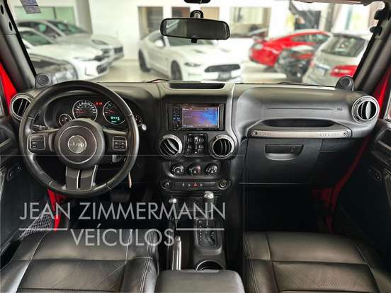 JEEP-WRANGLER-3.8 UNLIMITED SPORT 4X4 V6 12V GASOLINA 4P AUTOMATICO JEEP-WRANGLER-2011