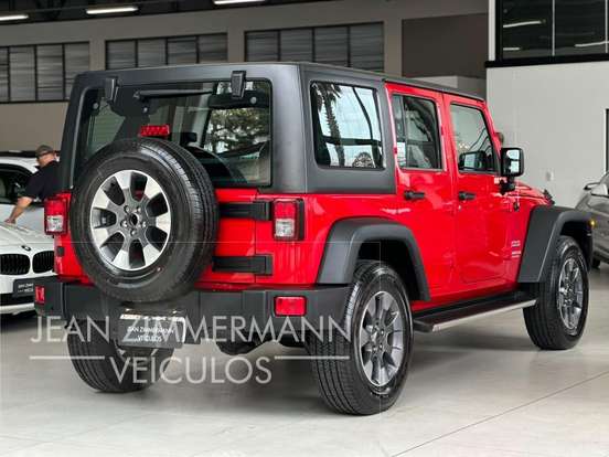 JEEP-WRANGLER-2011