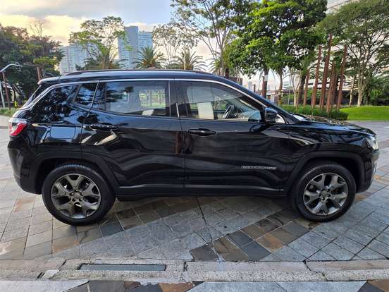JEEP-COMPASS-2017