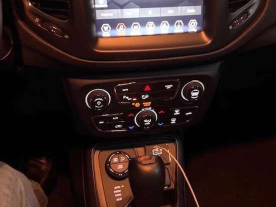 JEEP-COMPASS-2.0 16V DIESEL LONGITUDE 4X4 AUTOMÁTICO JEEP-COMPASS-2020