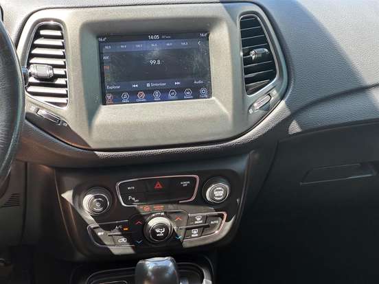 JEEP-COMPASS-2.0 16V FLEX SPORT AUTOMÁTICO JEEP-COMPASS-2017