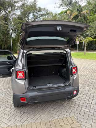 JEEP-RENEGADE-2018