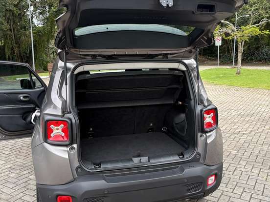 JEEP-RENEGADE-1.8 16V FLEX LONGITUDE 4P AUTOMÁTICO JEEP-RENEGADE-2018