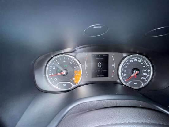 JEEP-RENEGADE-2020