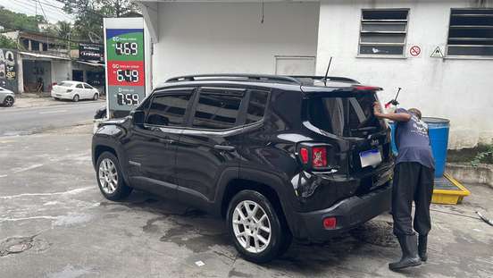 JEEP-RENEGADE-2021