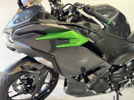 KAWASAKI-NINJA 500 KAWASAKI-NINJA 500-2025