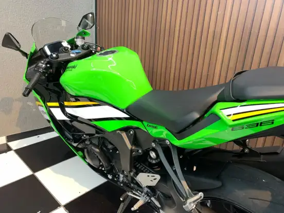 KAWASAKI-NINJA ZX-6R-2025