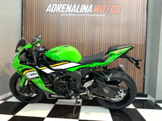 KAWASAKI-NINJA ZX-6R-2025