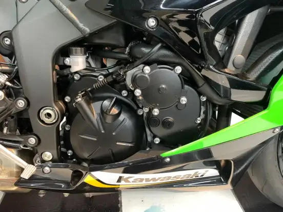 KAWASAKI-NINJA ZX-6R-2025