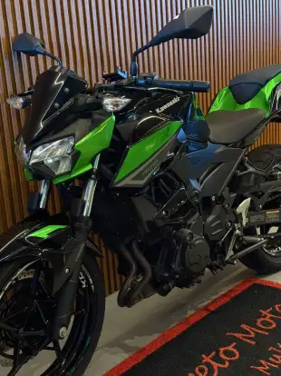 KAWASAKI-Z400-2022