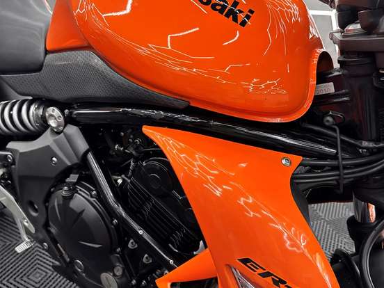 KAWASAKI-ER-6N KAWASAKI-ER-6N-2010
