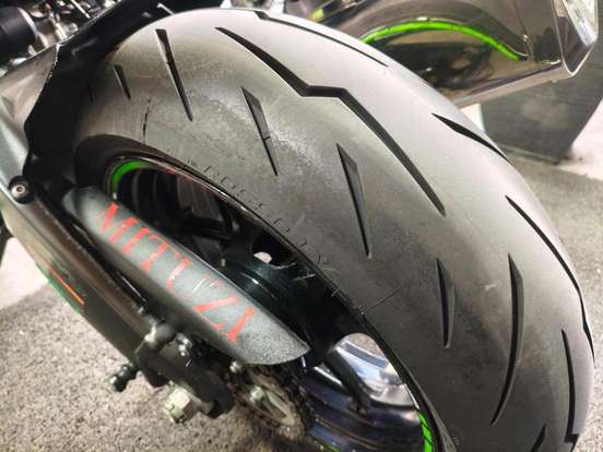 KAWASAKI-NINJA ZX-6R-2021
