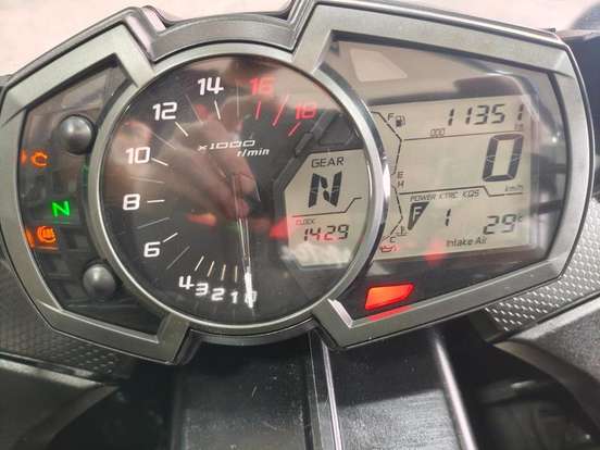 KAWASAKI-NINJA ZX-6R-2021