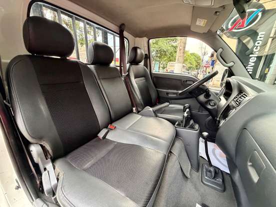 KIA-BONGO-2.5 TD DIESEL STD CS 4x4 MANUAL KIA-BONGO-2023