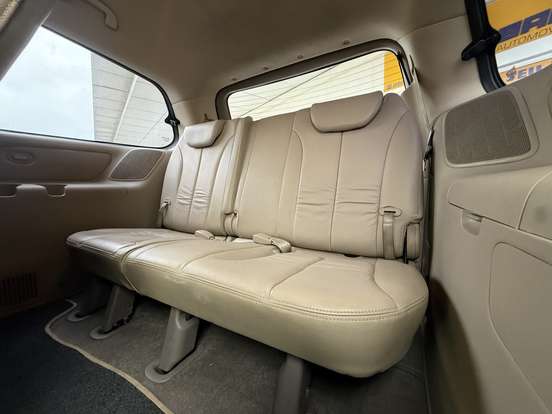 KIA-CARNIVAL-3.5 EX V6 24V GASOLINA 4P AUTOMÁTICO KIA-CARNIVAL-2013