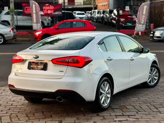KIA-CERATO-2014